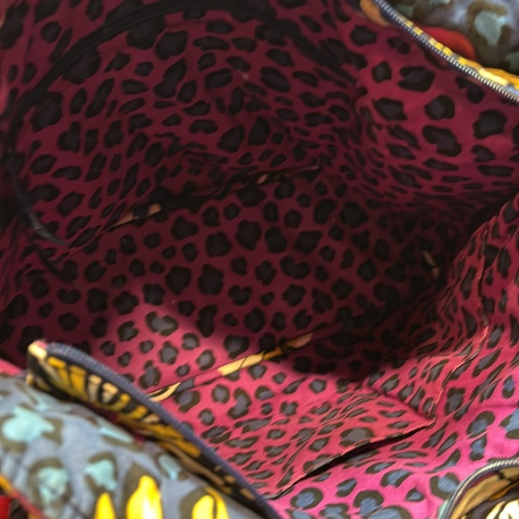 Vera Bradley 3 piece Set Bag, Wallet/ Id / Key Ring and Small Pouch - Picture 4 of 17